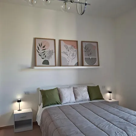 Domus Mazzini 公寓