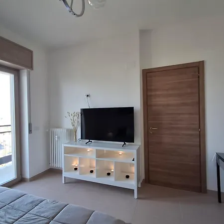 Apartment Domus Mazzini - Urban Oasis With Panoramic View Potenza