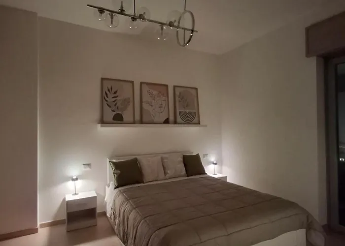 Domus Mazzini - Urban Oasis With Panoramic View Apartman Potenza